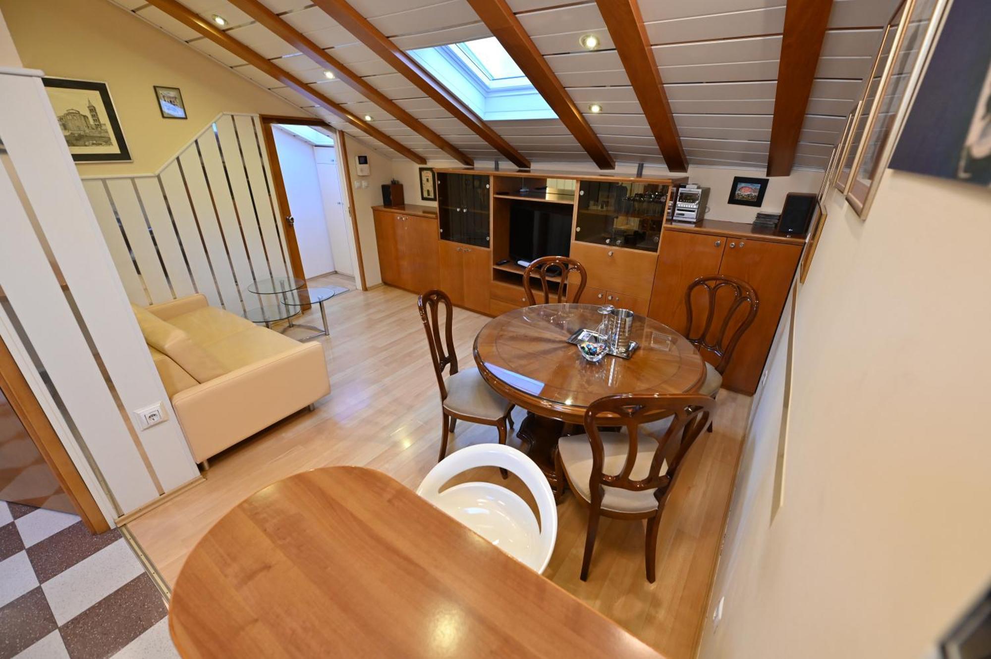 Apartment Eva Zadar Bagian luar foto