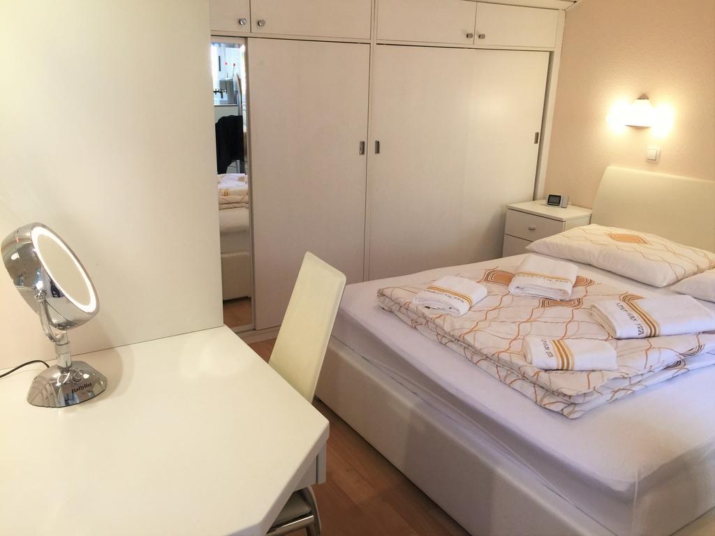 Apartment Eva Zadar Bagian luar foto