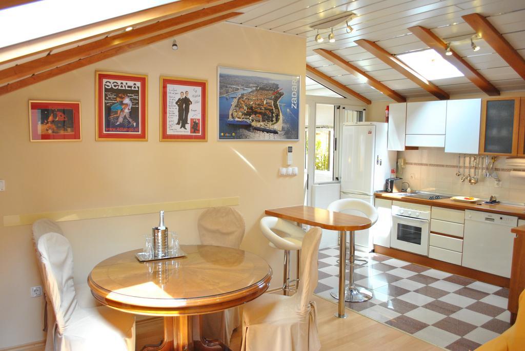 Apartment Eva Zadar Bagian luar foto